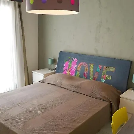Kolaj Otel Отель Кешме